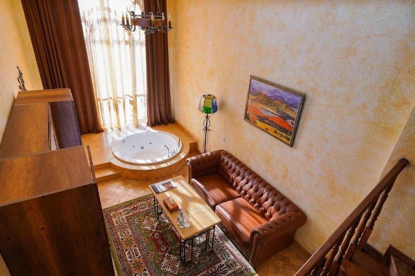 Caucasus Hotel (K'asakh)